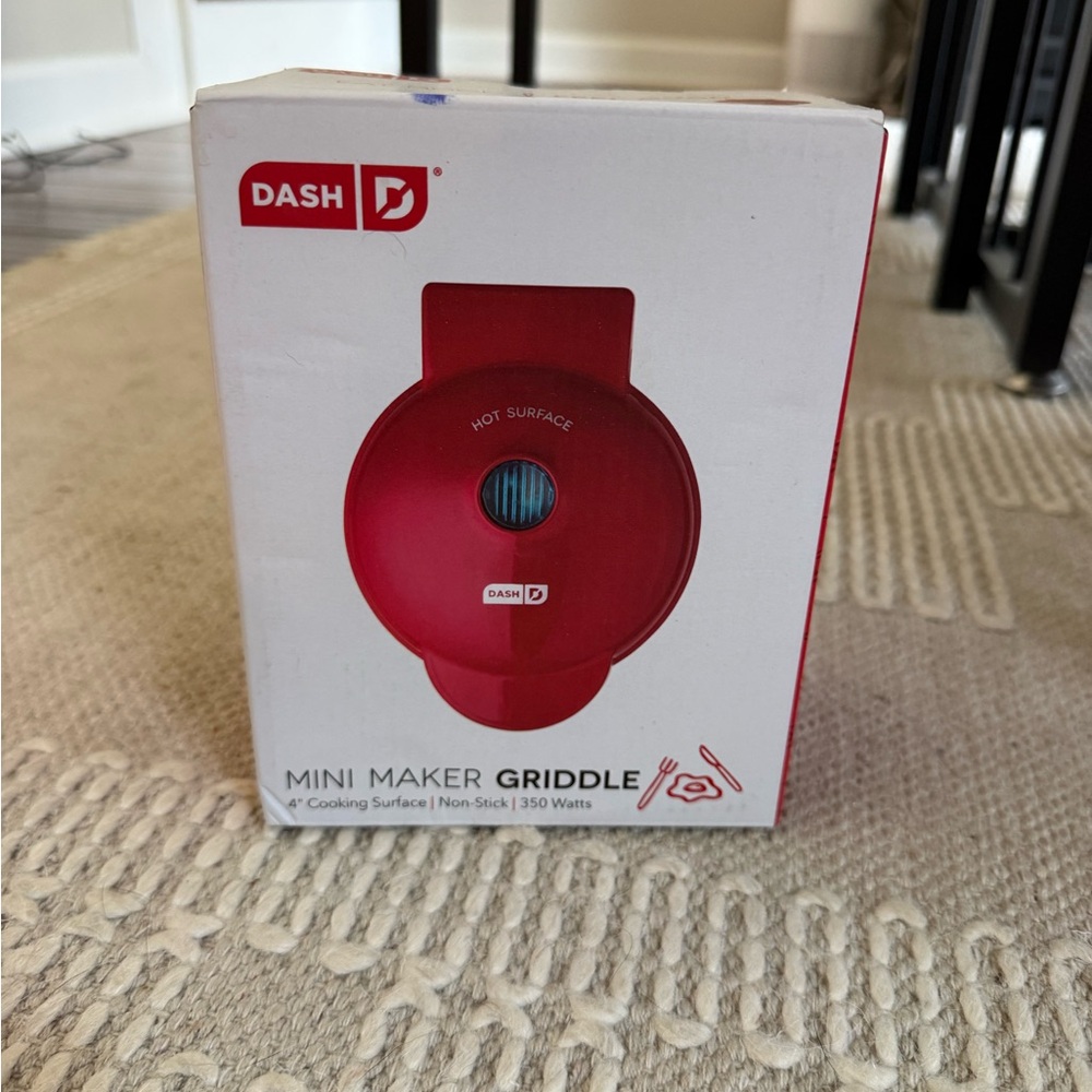 Ash Red Mini Maker Griddle